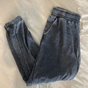 Splendid size Small distressed blue joggers